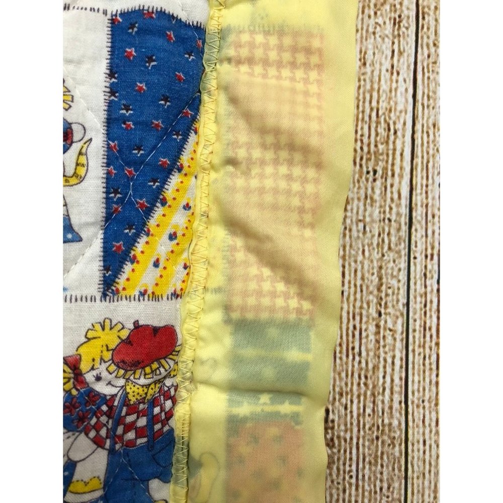 Vtg Baby Blanket Quilt Satin Trim 38" x 45" Rag Doll Theme‎ Smocked Smocking - Picture 8 of 12